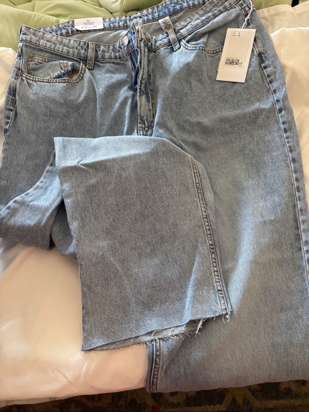 H&M Light Blue Wide Leg Jeans - Picture 2 of 3